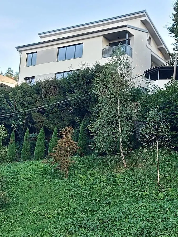 Apartma Golovec