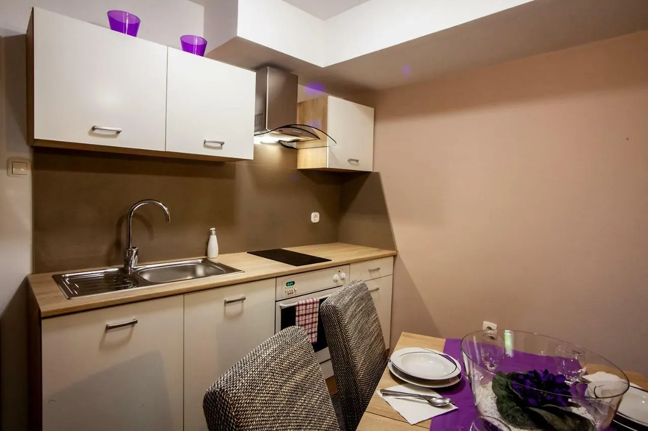 Apartman Apartma Golovec